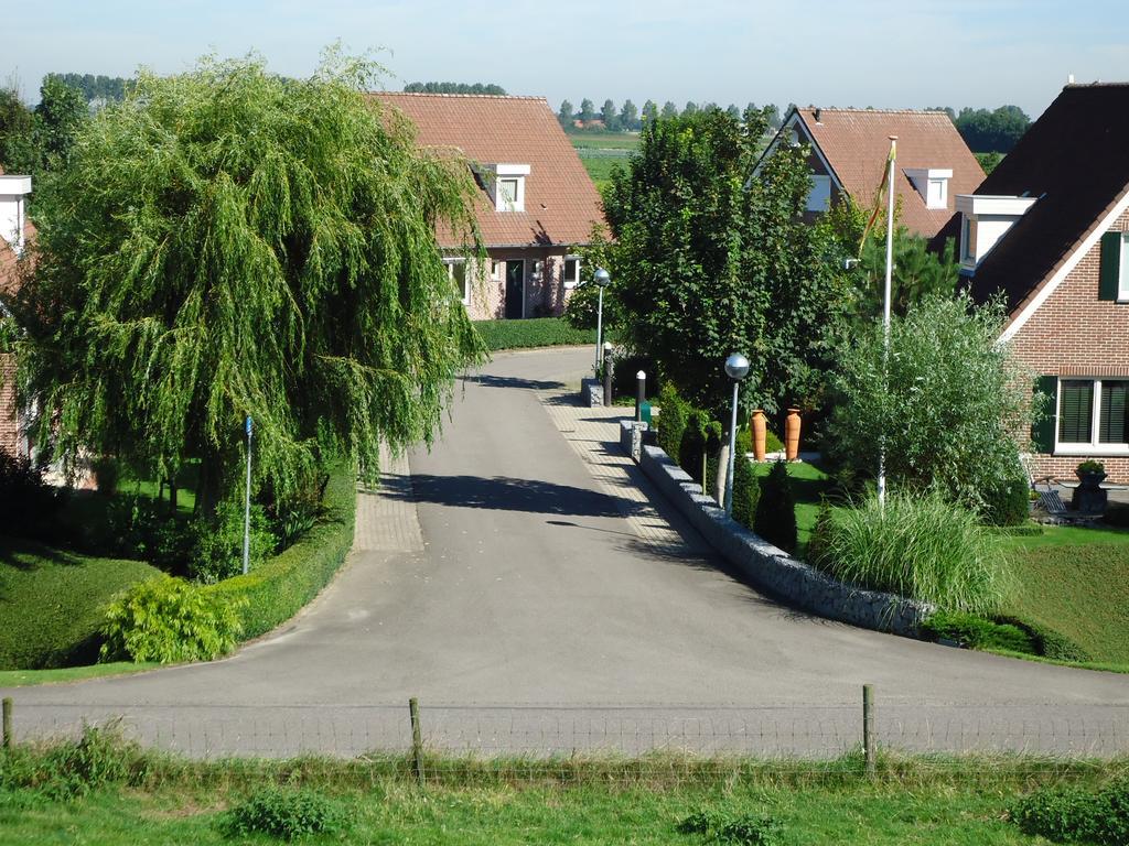 Huize Polderzicht Aan Het Grevelingenmeer Battenoord Bagian luar foto